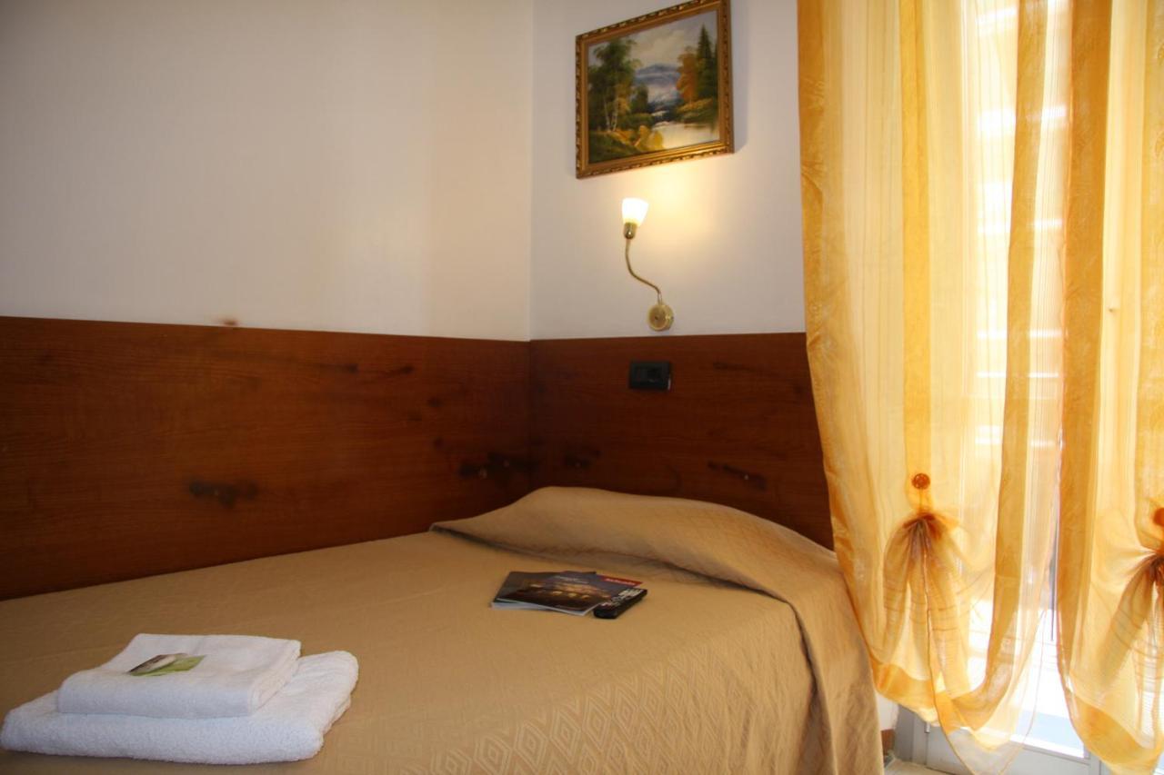 Hotel Adelchi Milán Exteriér fotografie